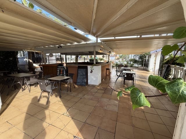 Erhverv til salg i Peguera / Paguera, Calvià med garage - € 75.000 (Ref: 9542497)