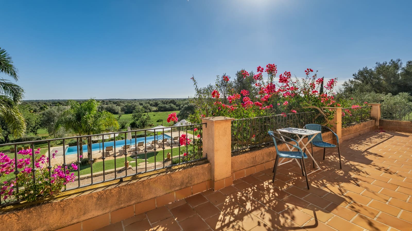 3 soveværelse Finca/Landehus til salg i Ses Salines med swimmingpool garage - € 1.950.000 (Ref: 9558369)