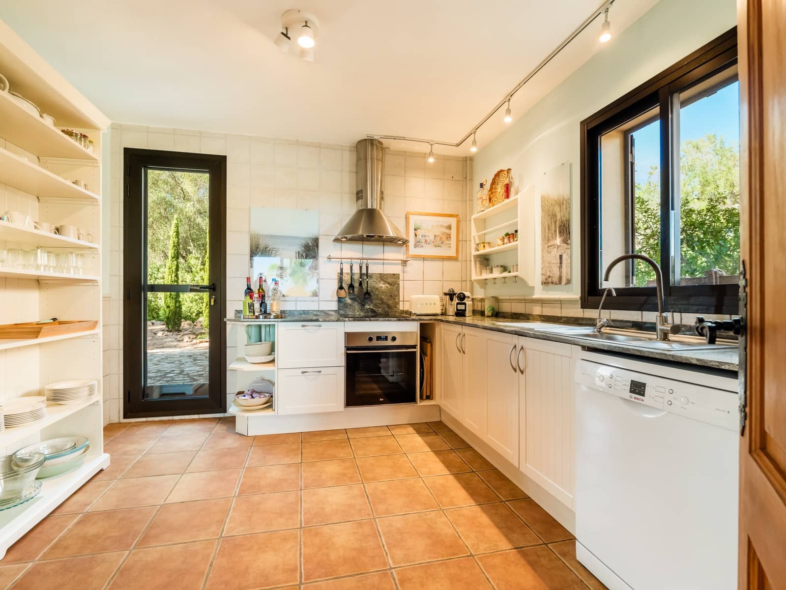 3 soveværelse Finca/Landehus til salg i Ses Salines med swimmingpool garage - € 1.950.000 (Ref: 9558369)