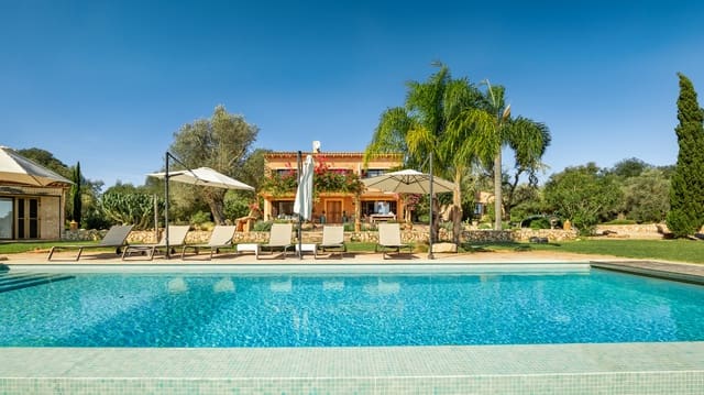 3 sypialnia Finka/Dom wiejski na sprzedaż w Ses Salines z basenem garażem - 1 950 000 € (Ref: 9558369)