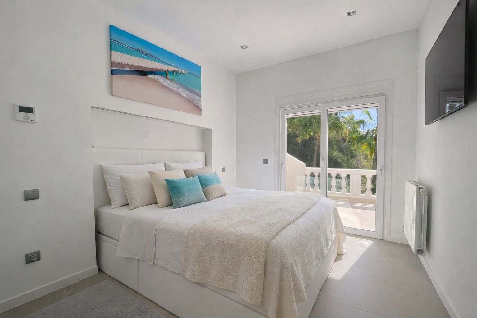 3 soverom Villa til salgs i Costa de la Calma med svømmebasseng - € 1 980 000 (Ref: 9559177)