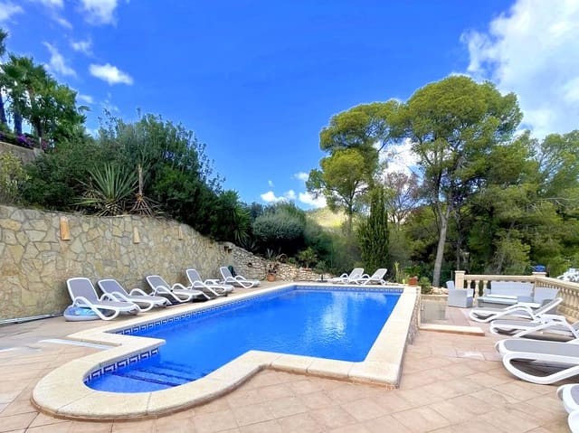 4 sovrum Lägenhet till salu i Peguera / Paguera, Calvià med pool - 820 000 € (Ref: 9559464)