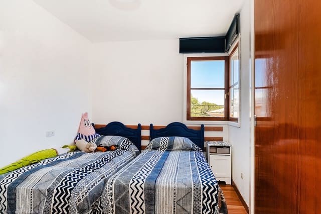 3 slaapkamer Appartement te koop in Santa Ponsa, Calvià met garage - € 610.000 (Ref: 9565607)