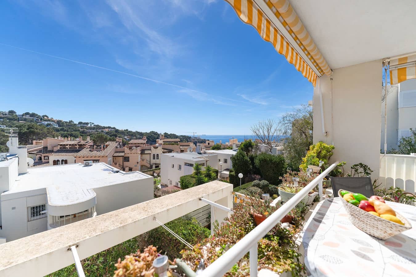 3 slaapkamer Appartement te koop in Santa Ponsa met garage - € 610.000 (Ref: 9565607)