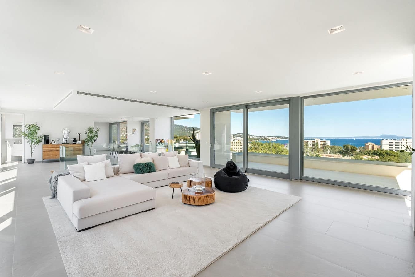 Chalet de 5 habitaciones en Palmanova en venta con piscina garaje - 4.950.000 € (Ref: 9565608)