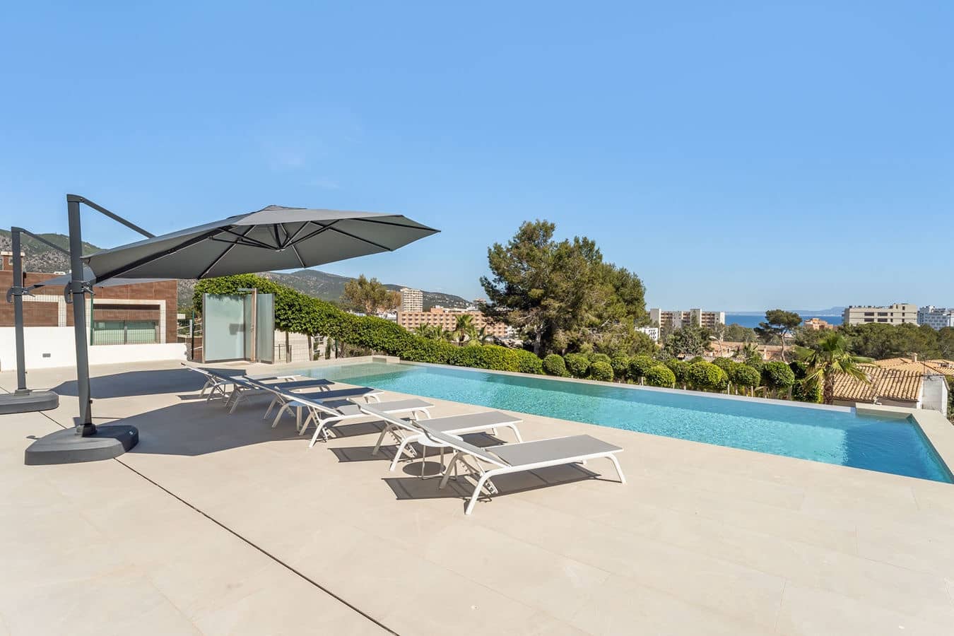 Chalet de 5 habitaciones en Palmanova en venta con piscina garaje - 4.950.000 € (Ref: 9565608)