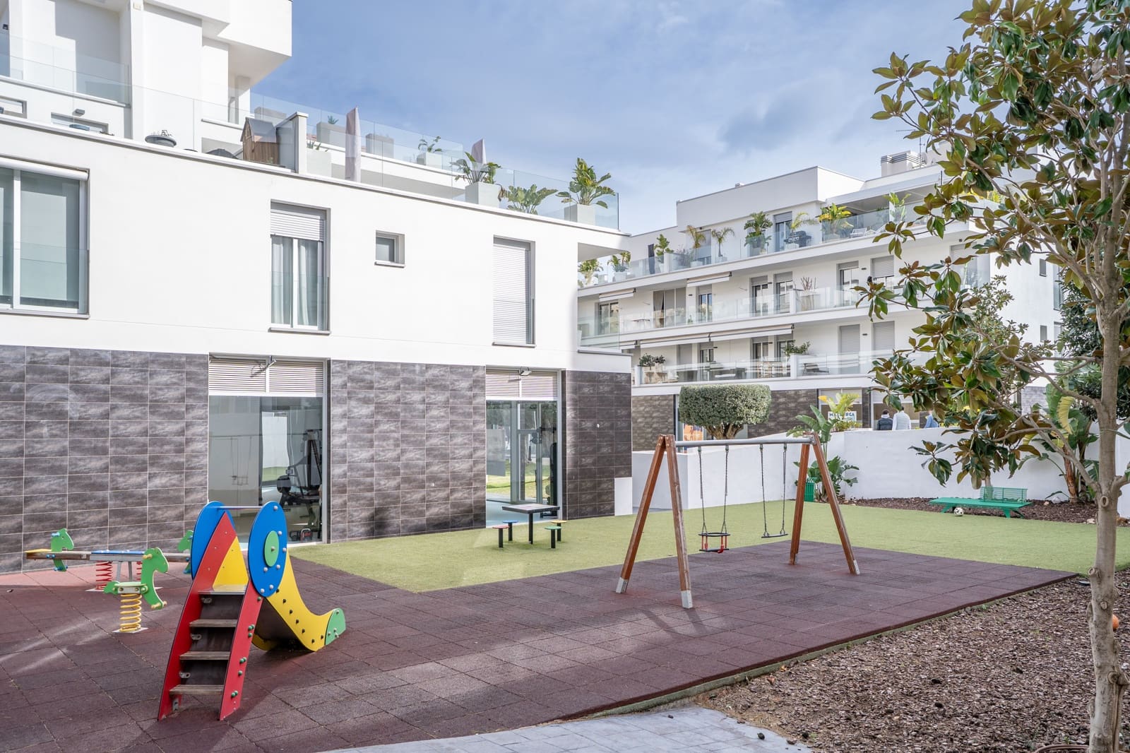 4 sypialnia Apartament na sprzedaż w Palmanova z basenem - 898 000 € (Ref: 9566557)