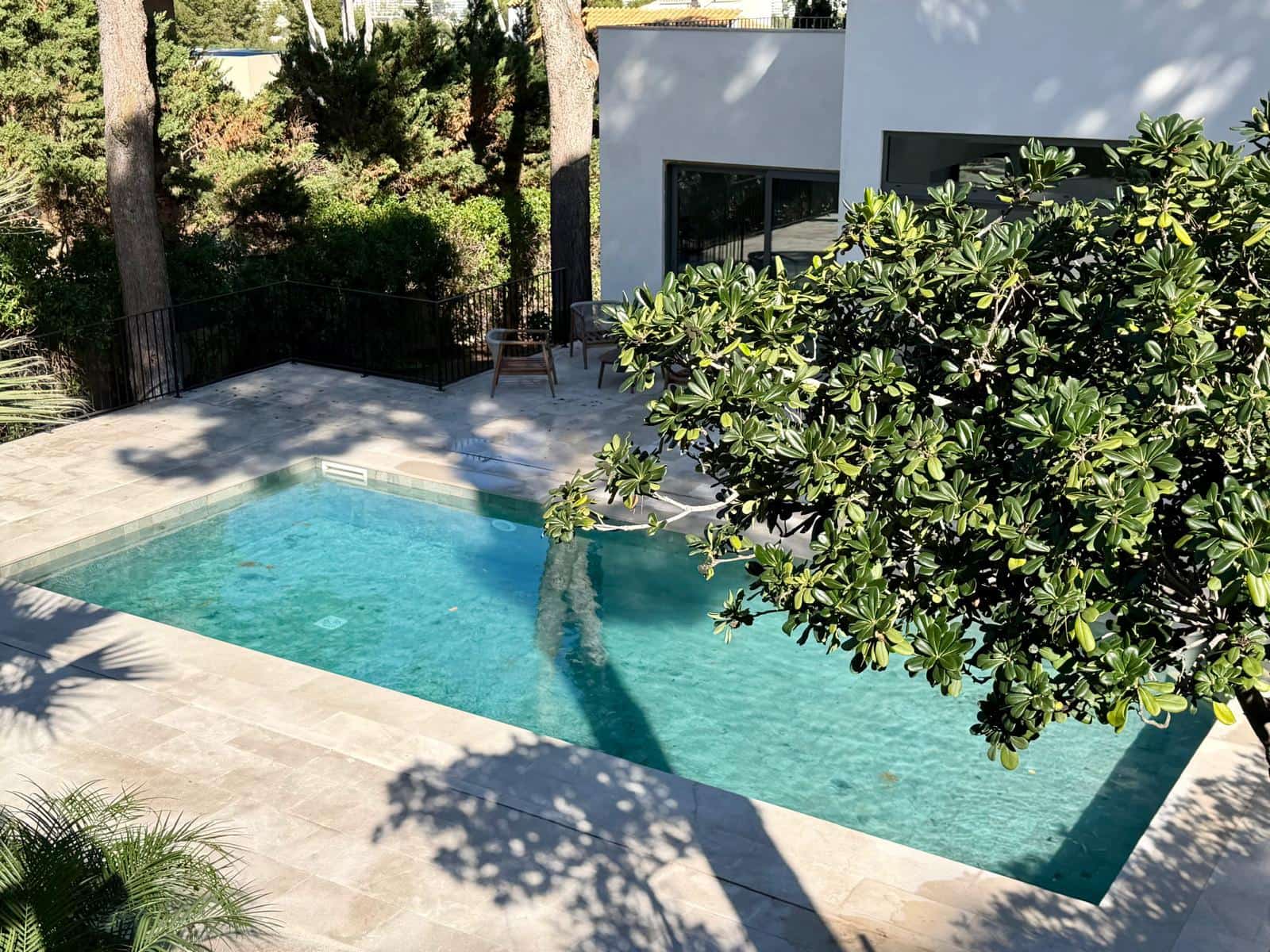 4 slaapkamer Villa te koop in Santa Ponsa met zwembad garage - € 2.950.000 (Ref: 9569422)