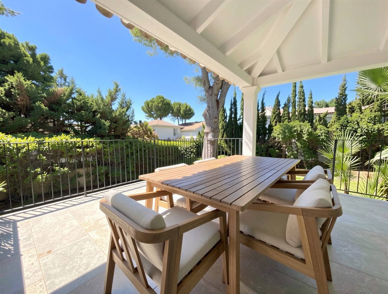 4 slaapkamer Villa te koop in Santa Ponsa met zwembad garage - € 2.950.000 (Ref: 9569422)