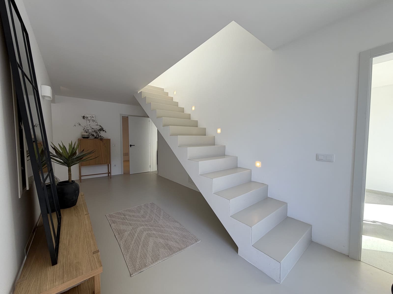 4 slaapkamer Villa te koop in Santa Ponsa met zwembad garage - € 2.950.000 (Ref: 9569422)