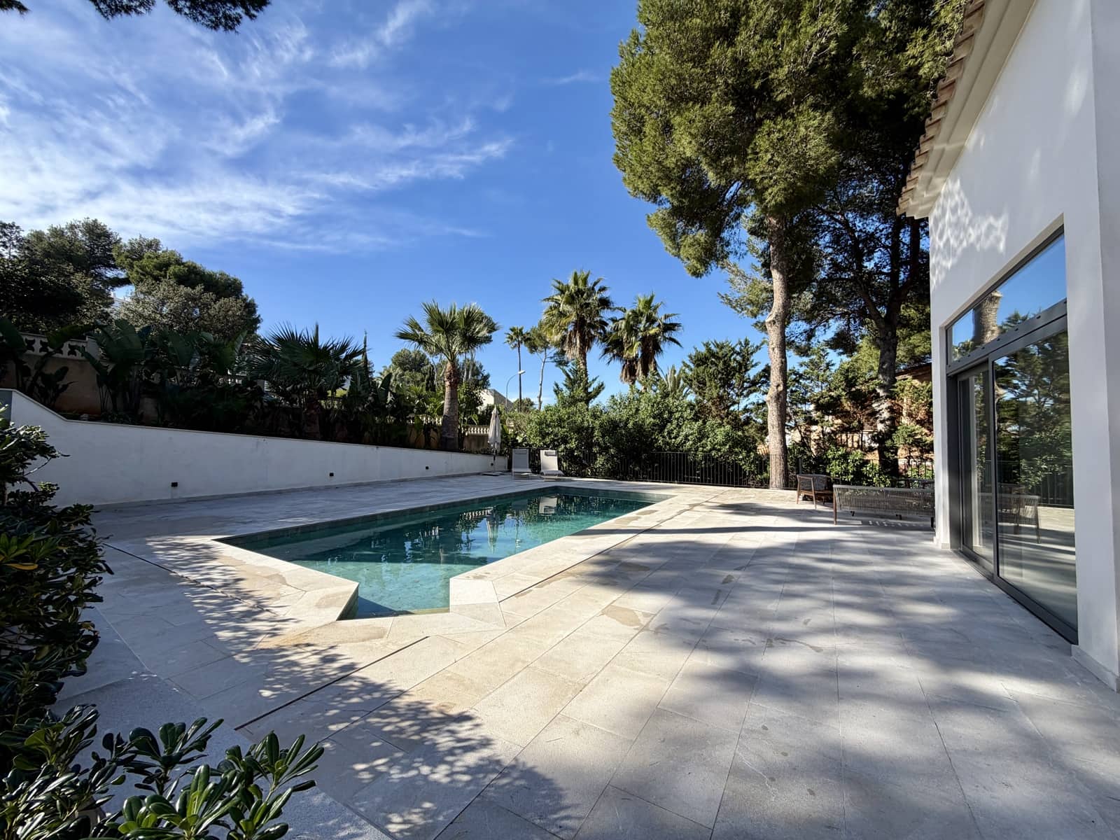 4 slaapkamer Villa te koop in Santa Ponsa met zwembad garage - € 2.950.000 (Ref: 9569422)