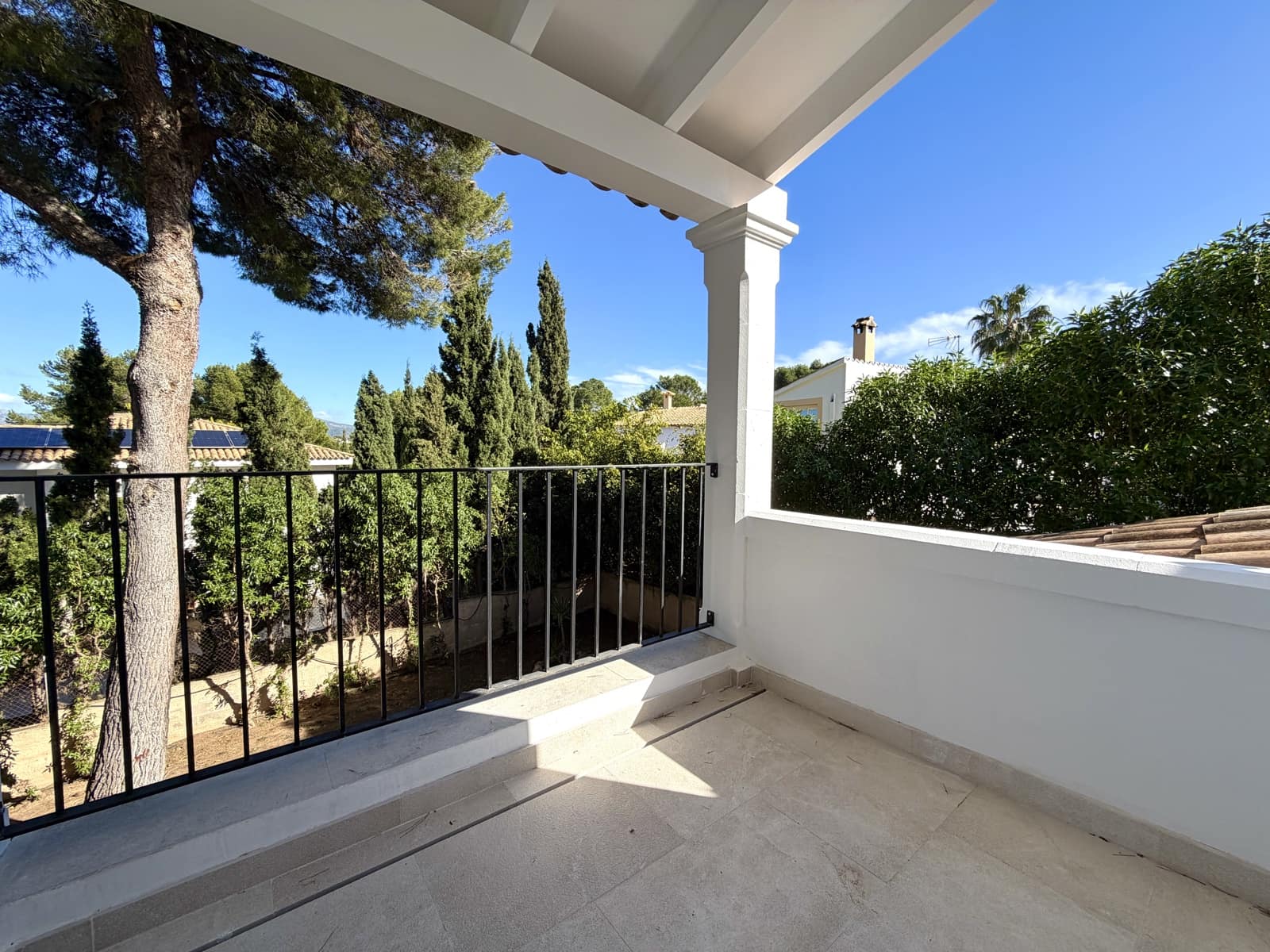 4 slaapkamer Villa te koop in Santa Ponsa met zwembad garage - € 2.950.000 (Ref: 9569422)