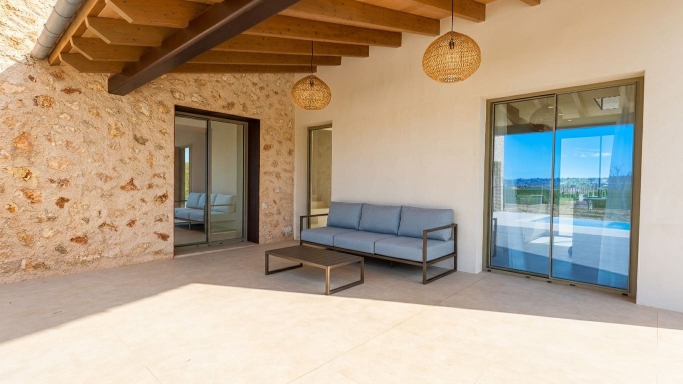 4 bedroom Finca/Country House for sale in Sineu with pool garage - € 2,400,000 (Ref: 9569426)