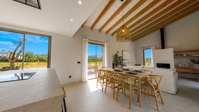 4 bedroom Finca/Country House for sale in Sineu with pool garage - € 2,400,000 (Ref: 9569426)