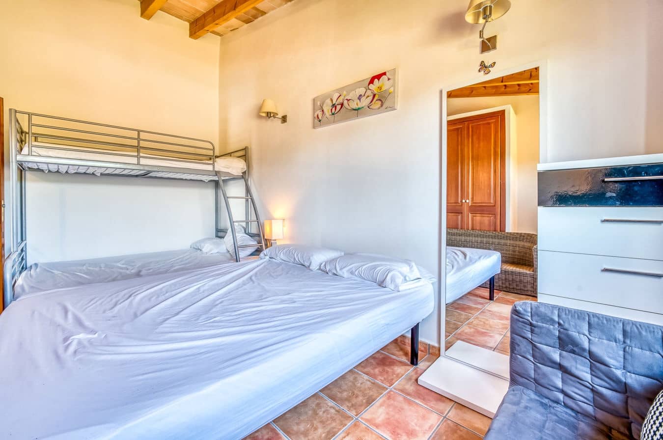 7 chambre Finca/Maison de Campagne à vendre à Arta avec piscine garage - 2 400 000 € (Ref: 9571928)