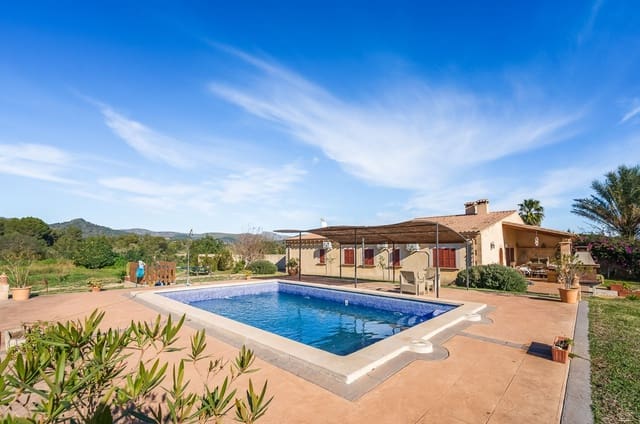 7 chambre Finca/Maison de Campagne à vendre à Artà avec piscine garage - 2 400 000 € (Ref: 9571928)