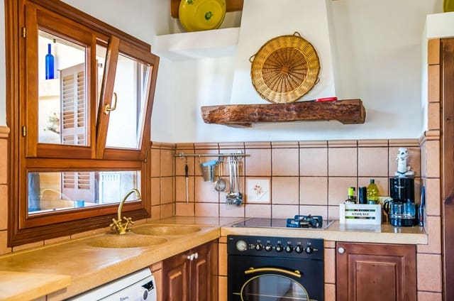 7 chambre Finca/Maison de Campagne à vendre à Artà avec piscine garage - 2 400 000 € (Ref: 9571928)