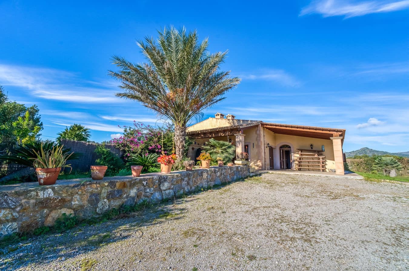 7 chambre Finca/Maison de Campagne à vendre à Arta avec piscine garage - 2 400 000 € (Ref: 9571928)