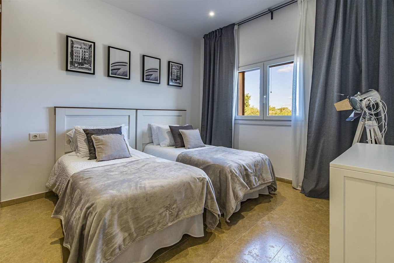 4 chambre Finca/Maison de Campagne à vendre à Llucmajor avec piscine garage - 3 500 000 € (Ref: 9571929)