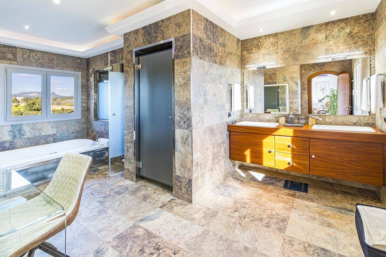 4 chambre Finca/Maison de Campagne à vendre à Llucmajor avec piscine garage - 3 500 000 € (Ref: 9571929)