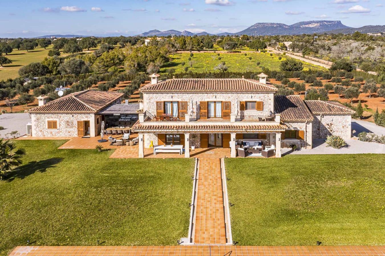 4 bedroom Finca/Country House for sale in Llucmajor with pool garage - € 3,500,000 (Ref: 9571929)
