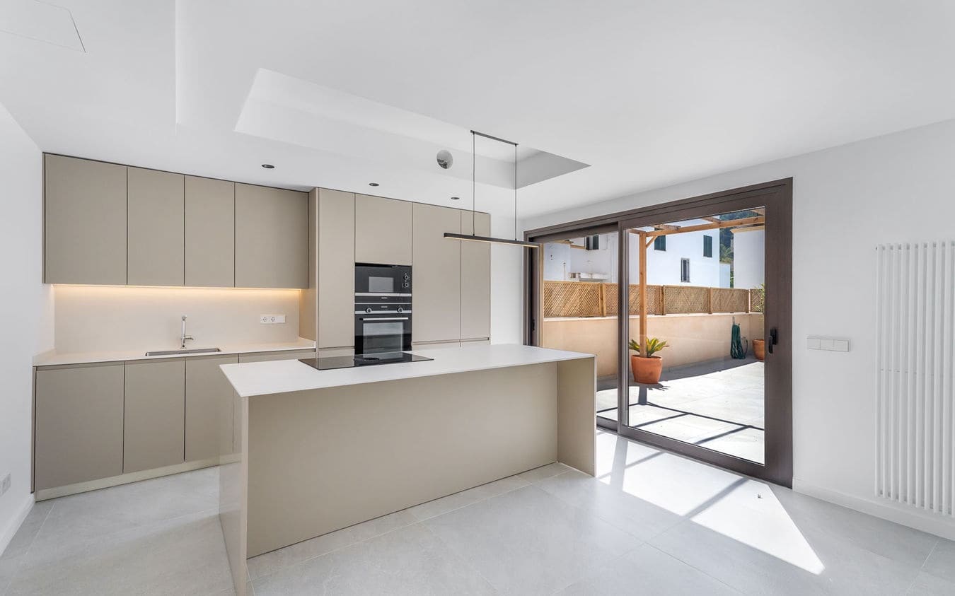 4 slaapkamer Appartement te koop in Puerto de Soller / Port de Soller - € 1.225.000 (Ref: 9571930)