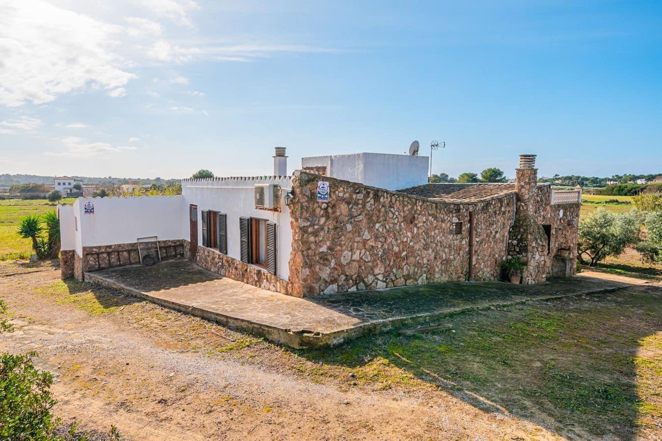 3 makuuhuone Maalaistalo myytävänä paikassa Colonia de Sant Jordi mukana 
autotalli - 1 190 000 € (Ref: 9571931)