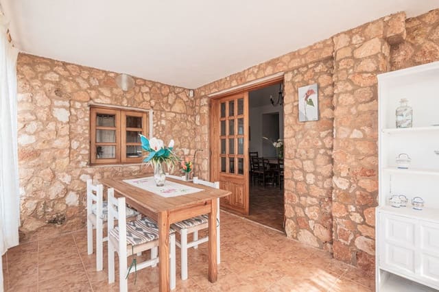 3 makuuhuone Maalaistalo myytävänä paikassa Colonia de Sant Jordi, Ses Salines mukana 
autotalli - 1 190 000 € (Ref: 9571931)