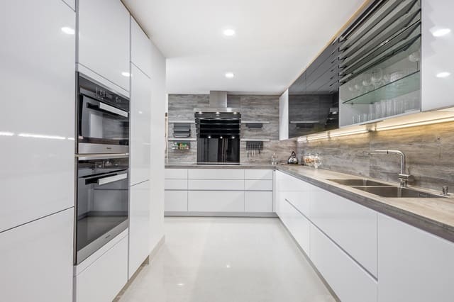 5 camera da letto Appartamento in vendita in Sol de Mallorca, Calvià con piscina garage - 2.100.000 € (Rif: 9571932)