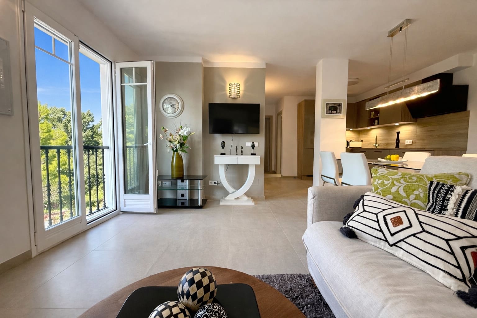 2 sypialnia Apartament na sprzedaż w Costa de la Calma z basenem - 645 000 € (Ref: 9572221)