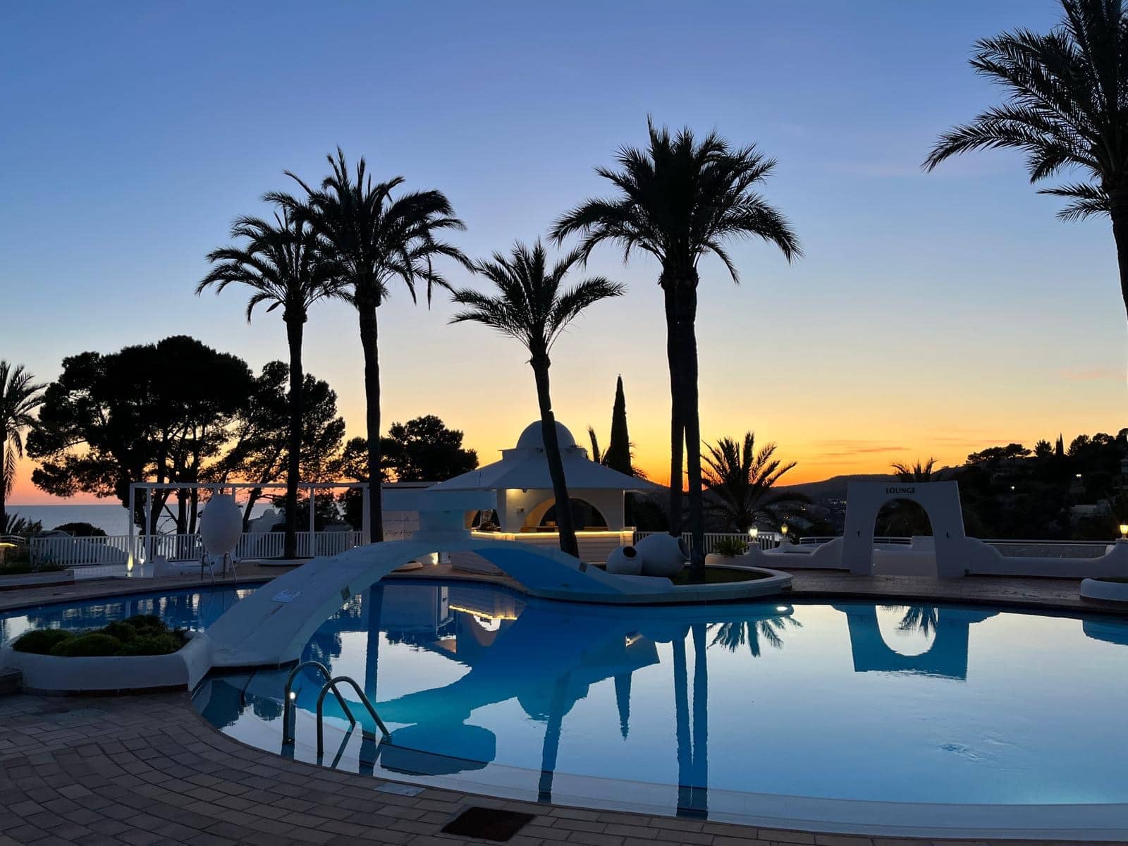 2 bedroom Apartment for sale in Costa de la Calma with pool - € 645,000 (Ref: 9572221)