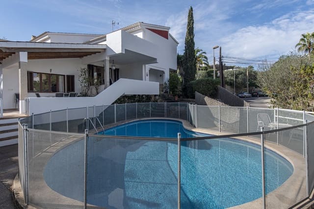 4 makuuhuone Huvila myytävänä paikassa Son Veri Nou, Llucmajor mukana uima-altaan 
autotalli - 1 500 000 € (Ref: 9579146)