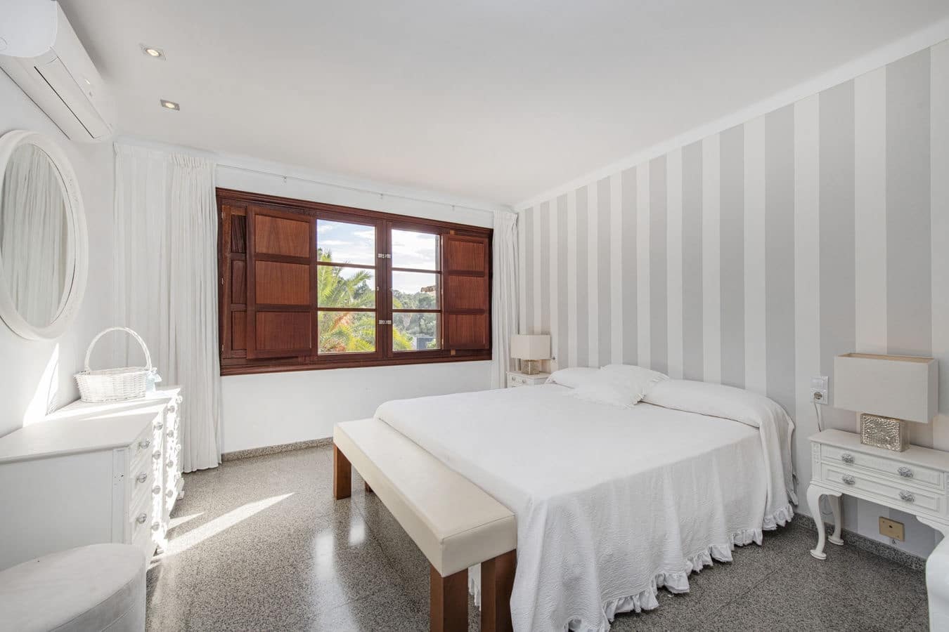 4 soverom Villa til salgs i Son Veri Nou med svømmebasseng garasje - € 1 500 000 (Ref: 9579146)