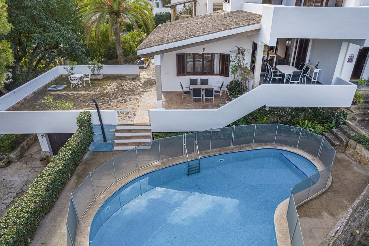 4 soverom Villa til salgs i Son Veri Nou med svømmebasseng garasje - € 1 500 000 (Ref: 9579146)