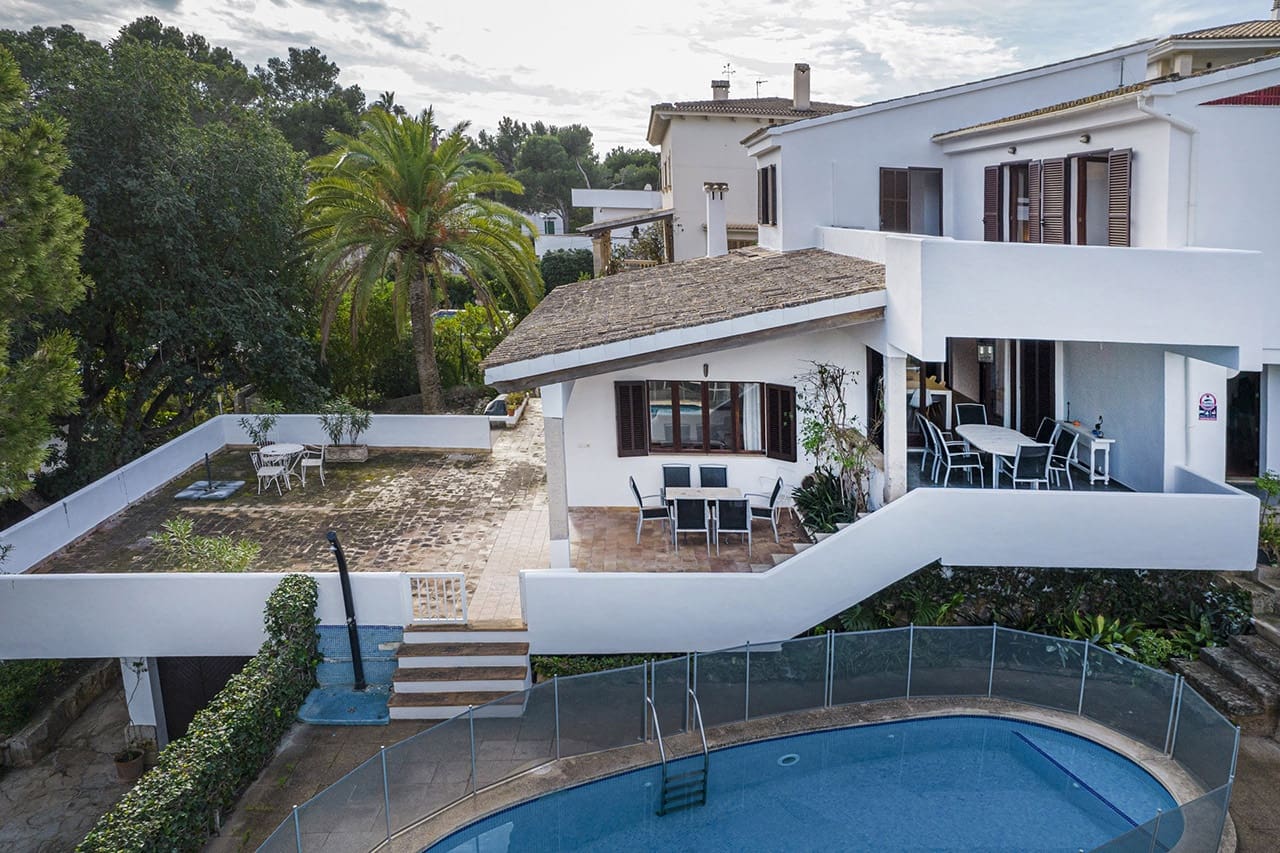 4 soverom Villa til salgs i Son Veri Nou med svømmebasseng garasje - € 1 500 000 (Ref: 9579146)