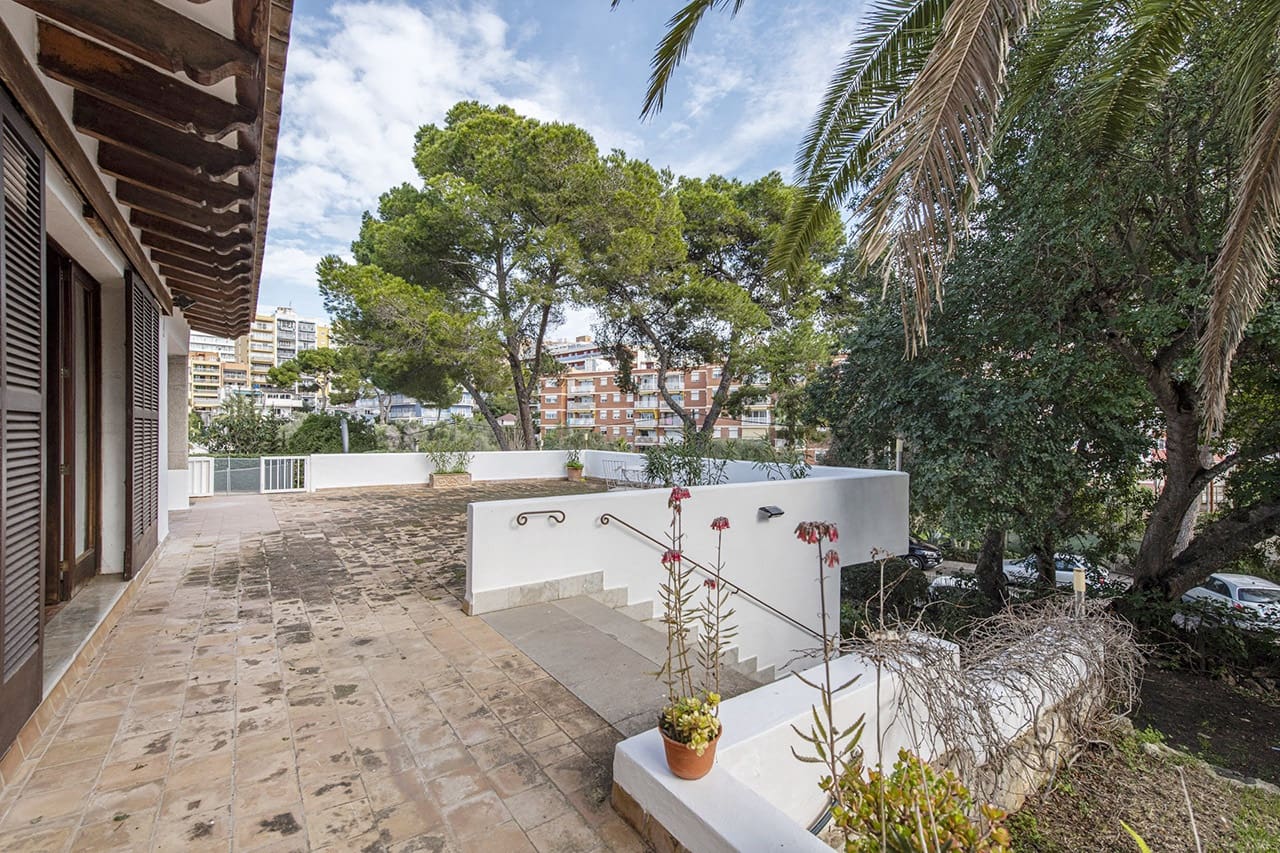 4 soverom Villa til salgs i Son Veri Nou med svømmebasseng garasje - € 1 500 000 (Ref: 9579146)