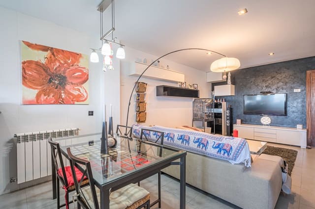 3 chambre Villa/Maison Semi-Mitoyenne à vendre à Campanet avec garage - 530 000 € (Ref: 9579148)