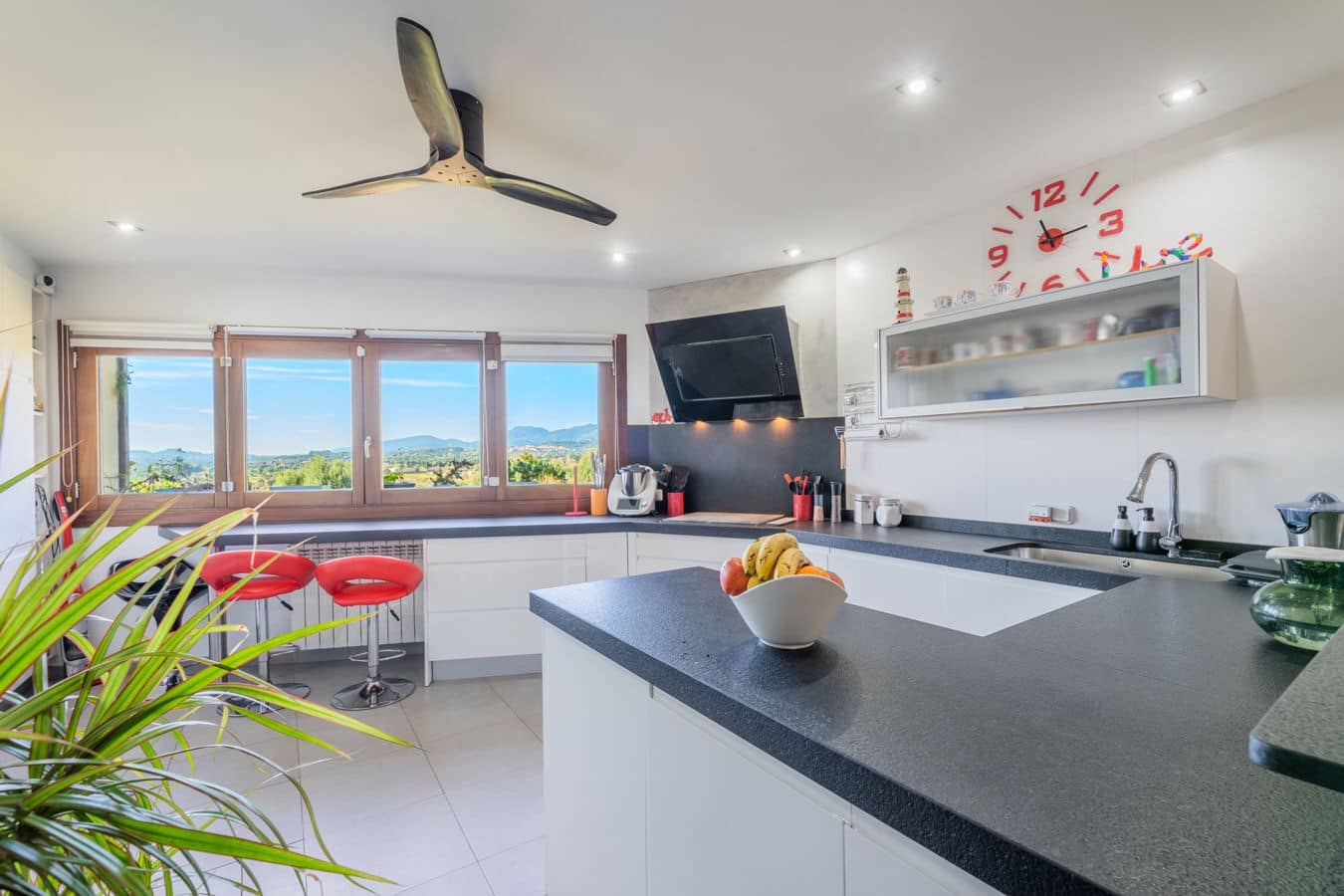 3 chambre Villa/Maison Semi-Mitoyenne à vendre à Campanet avec garage - 530 000 € (Ref: 9579148)