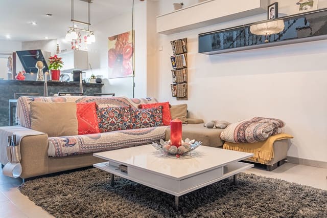 3 chambre Villa/Maison Semi-Mitoyenne à vendre à Campanet avec garage - 530 000 € (Ref: 9579148)