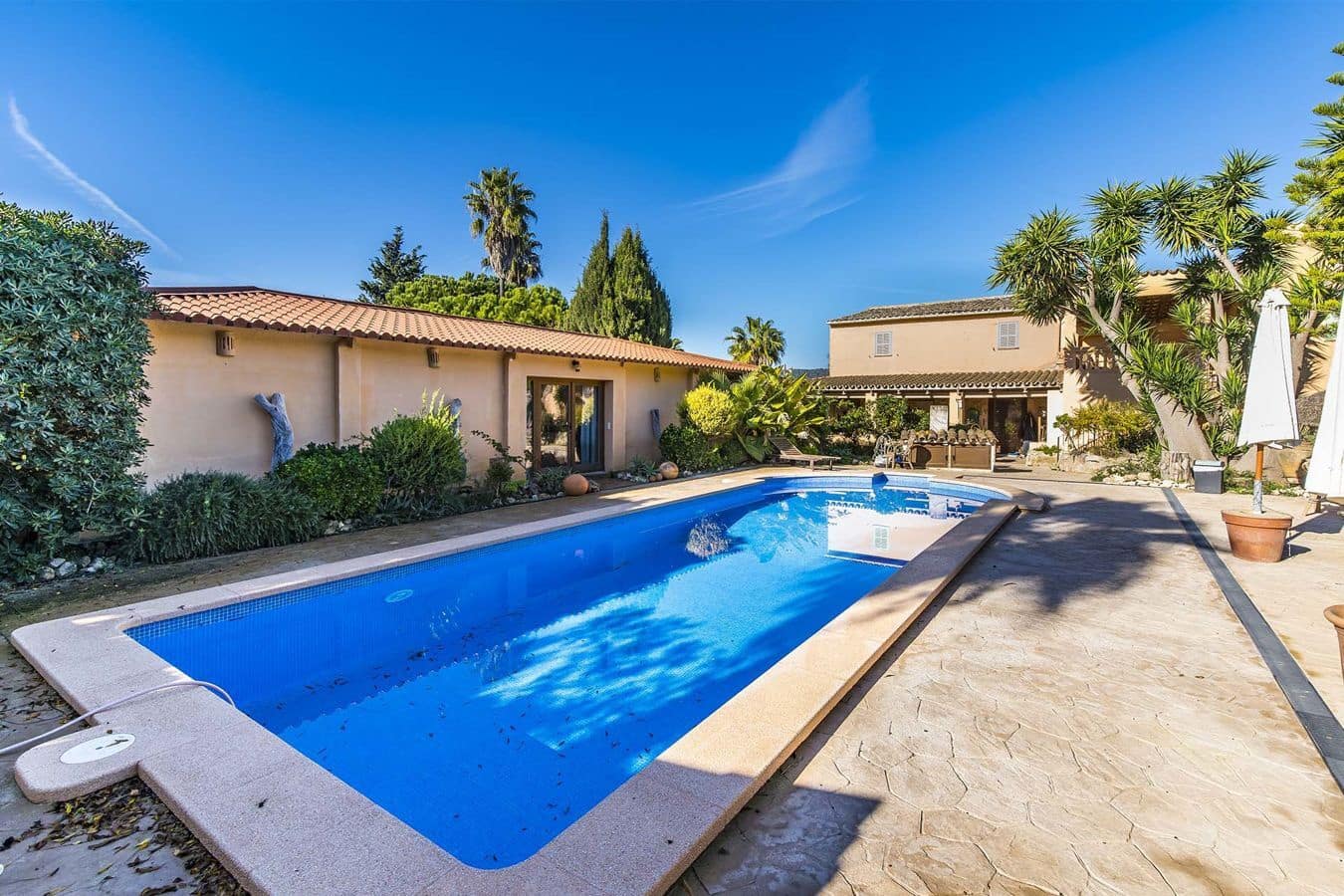 7 chambre Finca/Maison de Campagne à vendre à Montuiri avec piscine garage - 2 600 000 € (Ref: 9580054)