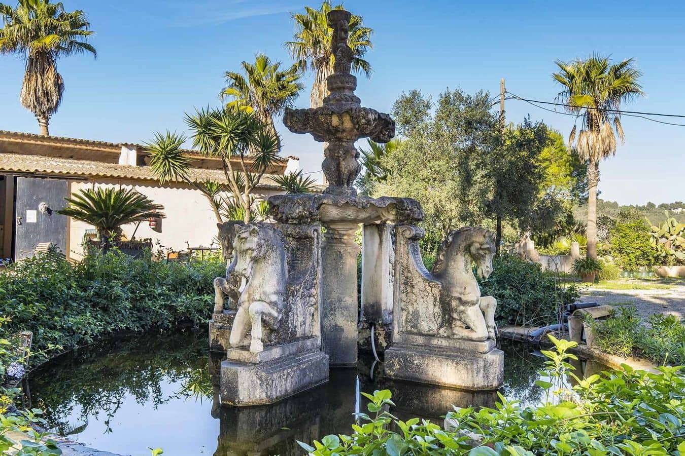 7 chambre Finca/Maison de Campagne à vendre à Montuiri avec piscine garage - 2 600 000 € (Ref: 9580054)