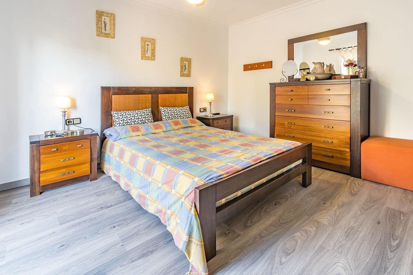 3 makuuhuone Huvila myytävänä paikassa Son Ferrer mukana uima-altaan 
autotalli - 795 000 € (Ref: 9580056)