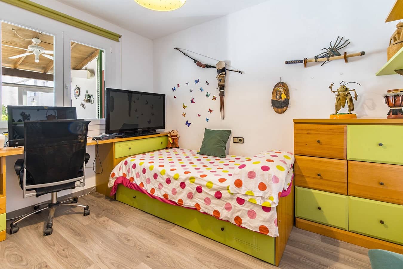 3 makuuhuone Huvila myytävänä paikassa Son Ferrer mukana uima-altaan 
autotalli - 795 000 € (Ref: 9580056)