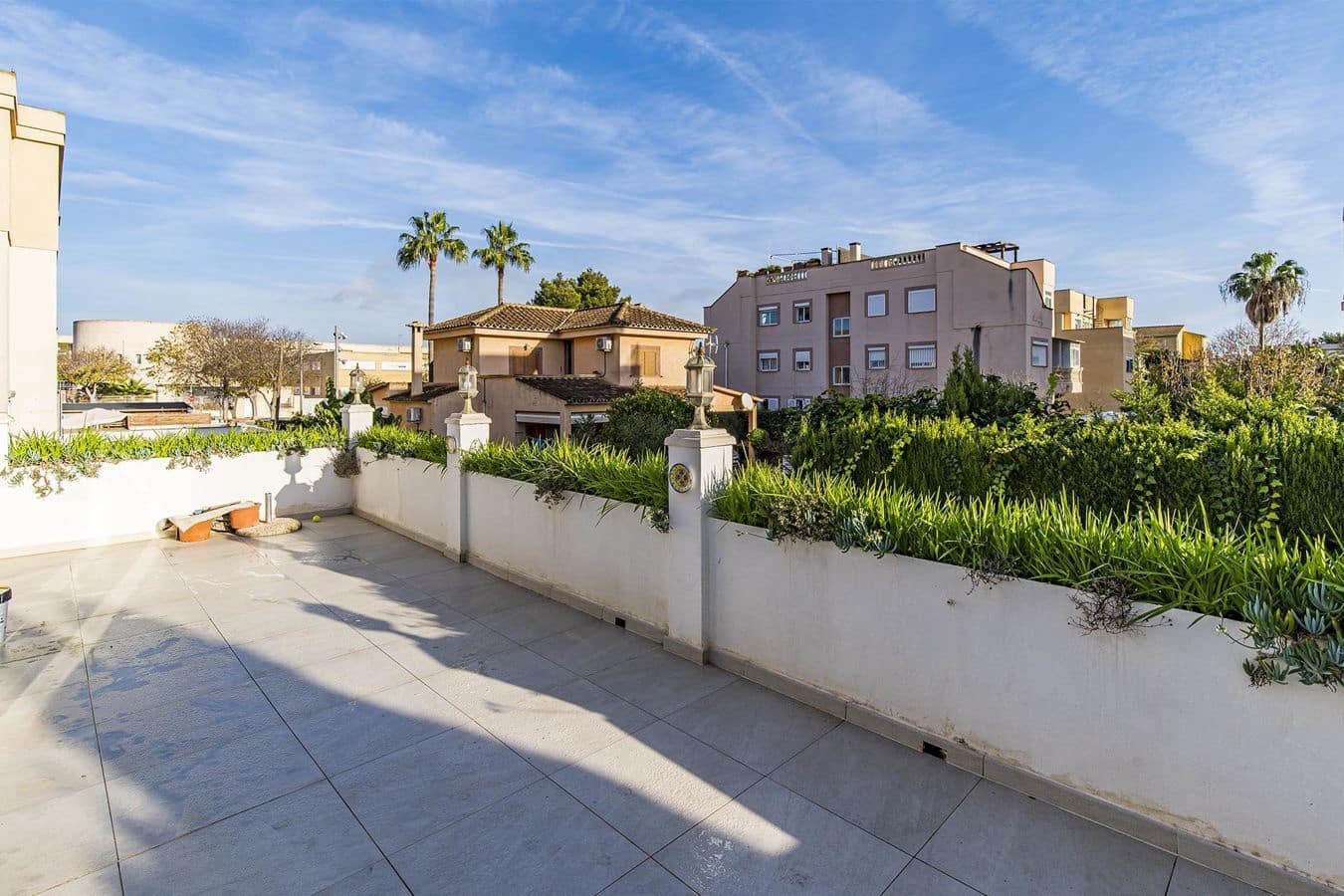 3 makuuhuone Huvila myytävänä paikassa Son Ferrer mukana uima-altaan 
autotalli - 795 000 € (Ref: 9580056)