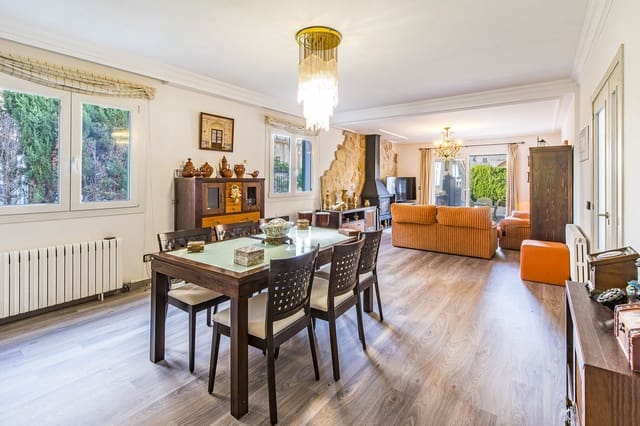 3 slaapkamer Villa te koop in Son Ferrer, Calvià met zwembad garage - € 795.000 (Ref: 9580056)