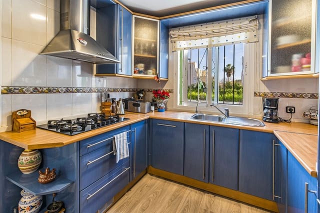 3 slaapkamer Villa te koop in Son Ferrer, Calvià met zwembad garage - € 795.000 (Ref: 9580056)