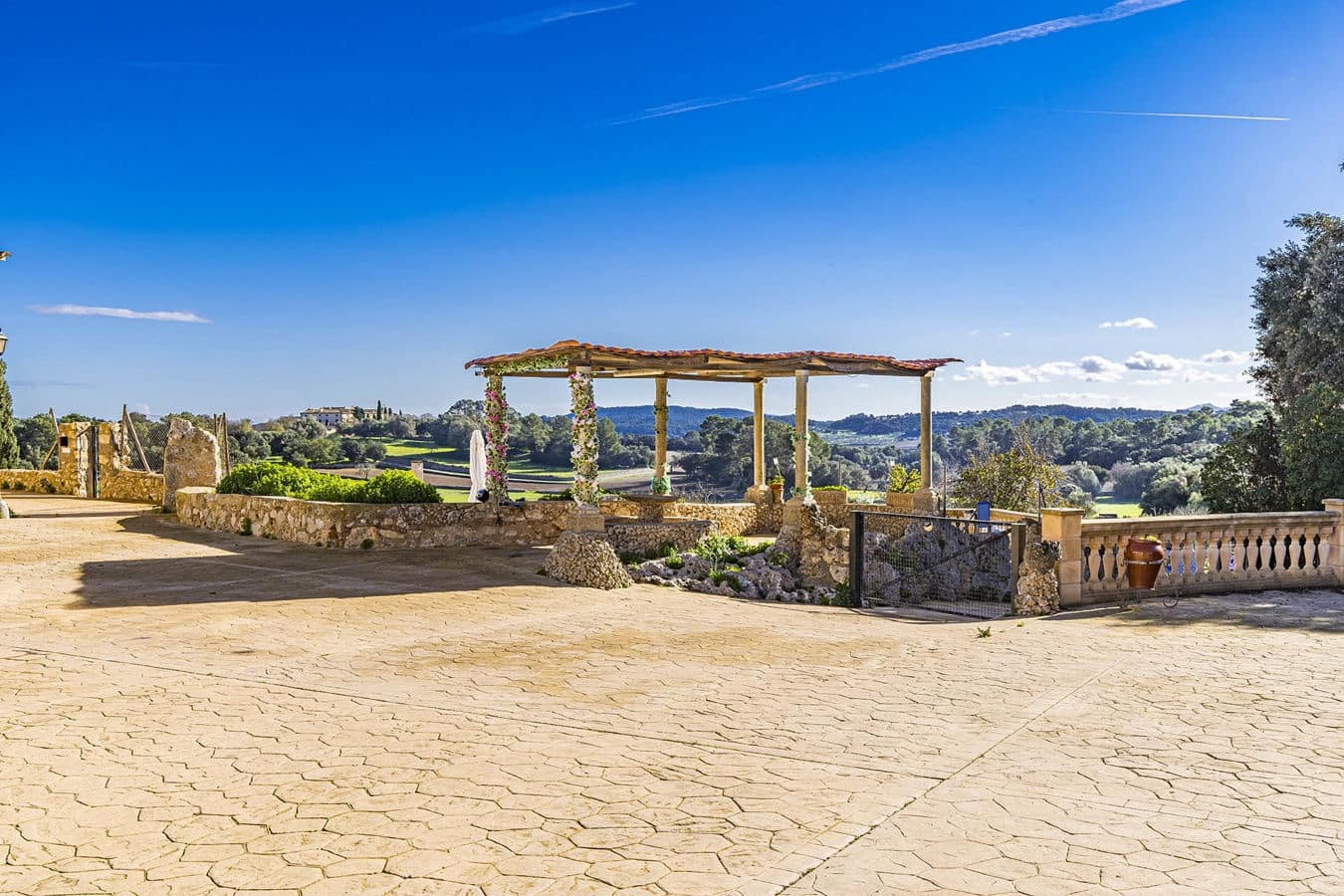 Finca/Casa Rural de 7 habitaciones en Lloret de Vista Alegre en venta con piscina garaje - 3.800.000 € (Ref: 9580057)