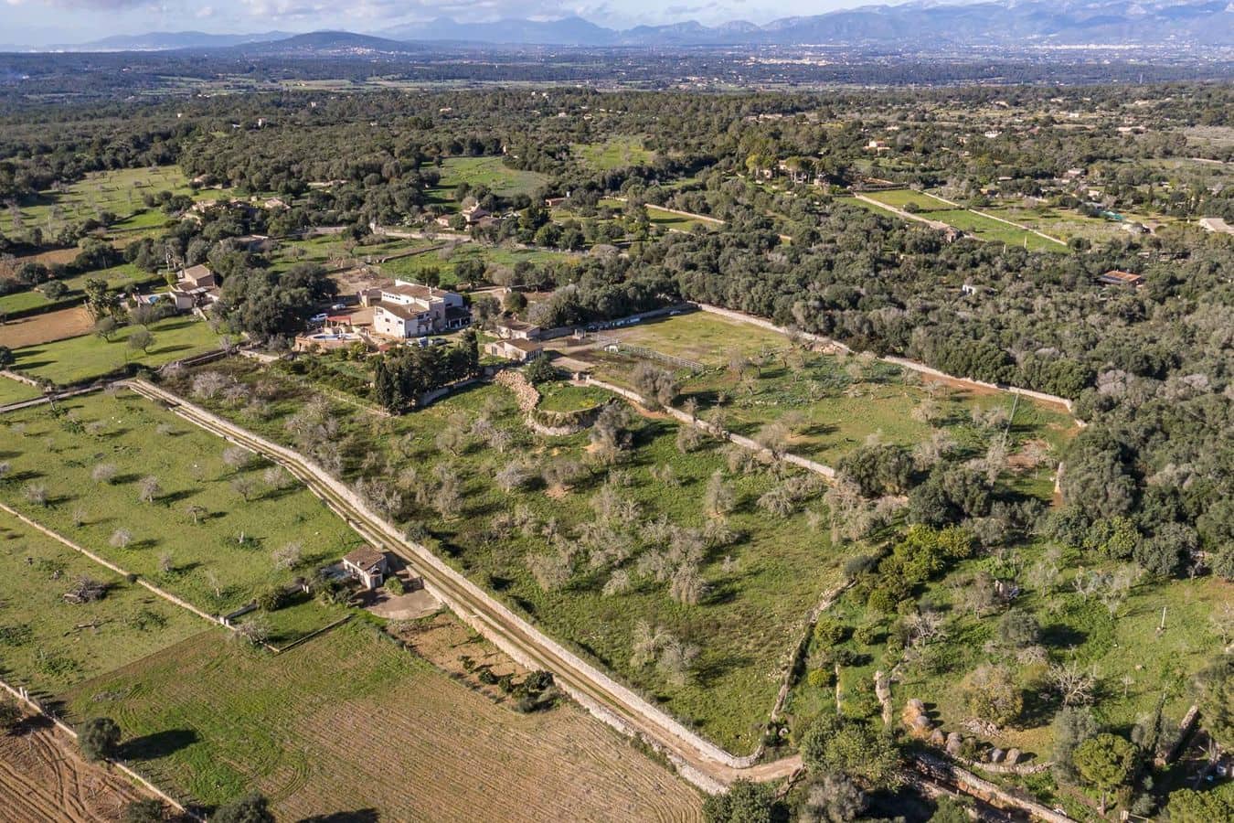 Finca/Casa Rural de 7 habitaciones en Lloret de Vista Alegre en venta con piscina garaje - 3.800.000 € (Ref: 9580057)