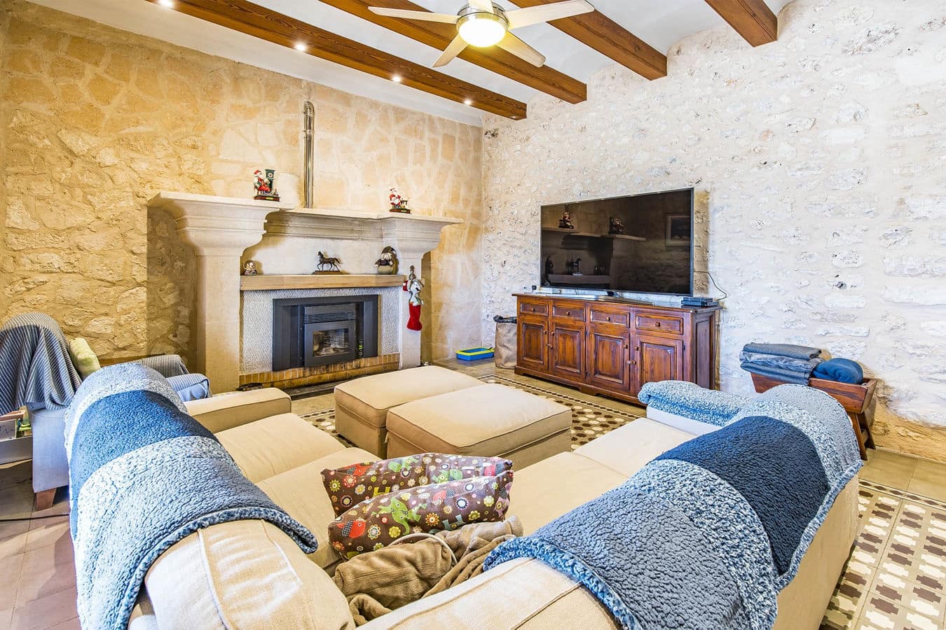 Finca/Casa Rural de 7 habitaciones en Lloret de Vista Alegre en venta con piscina garaje - 3.800.000 € (Ref: 9580057)