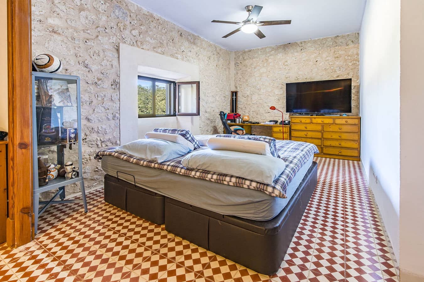 Finca/Casa Rural de 7 habitaciones en Lloret de Vista Alegre en venta con piscina garaje - 3.800.000 € (Ref: 9580057)